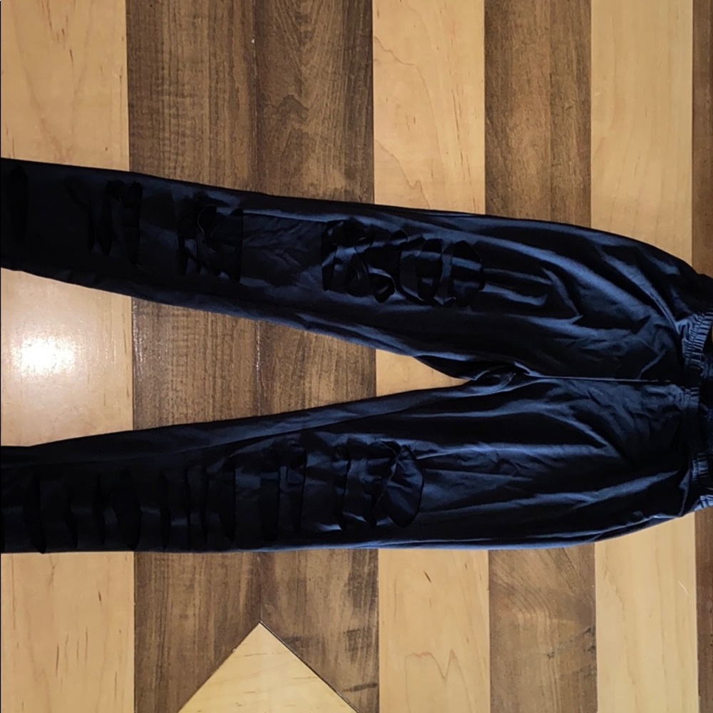 Ripped Leggings